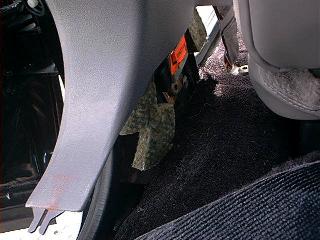 center pillar carpet retainer raised